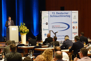  RSV-Pressereferent Dipl.-Ing. Ulrich Winkler stellte auf dem Schlauchlinertag aktuelle Daten und Entwicklungen im Schlauchlinermarkt vor. 