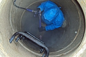  Vorarbeit: Gründliche Hochdruckreinigung der Betonschächte 