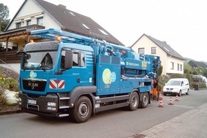  Der Wasseraufbereitungswagen der Stadtentwässerung Goslar bei der Arbeit 