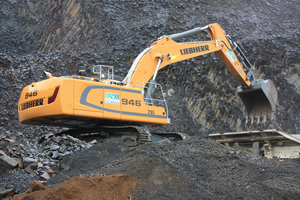  Der Liebherr-Raupenbagger R 946 verfügt über einen besonders stabilen Aufbau, einen hohen Fahr- und Bedienkomfort im Einsatz und über eine große Leistung.  