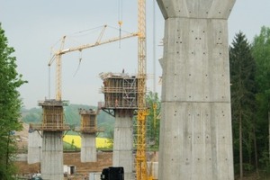  H 20 Trägerschalung im Einsatz beim Brückenbauwerk der A72 über die Zwickauer Mulde  