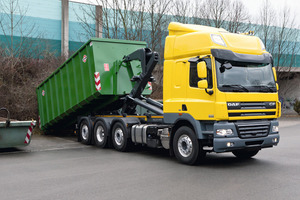  Mit dem Vierachser FAQ CF 85 will DAF einen Lkw auf die Räder stellen, der im Recycling- und Entsorgungsbereich flexibel einsetzbar ist 