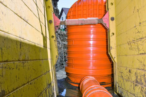  1 Sanierung der Kanalisation in offener Bauweise mit Schächten und Kanalrohren aus füllstofffreiem Polypropylen in einer hessischen Gemeinde 