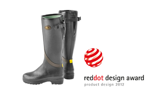  Der ebenso komfortable wie elegante Ytong Gummistiefel mit integrierter Klimamembran überzeugte im Jahr 2012 die 30-köpfige internationale Expertenjury des red dot award. 