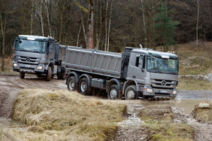  : Der Actros Bau von Mercedes-Benz bietet zahlreiche Details für den Betrieb auf der Baustelle 