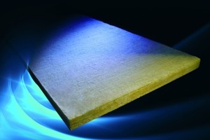  Rockwool ist es gelungen, durch die Kombination von Steinwolle und Aerogel den Dämmstoff Aerowolle mit einer im Bereich der klassischen Mineralwolle einzigartigen Wärmeleitfähigkeit zu entwickeln 