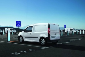  Elektrokonzept bei Renault: Das Elektro-Auto, der Kangoo Rapid Z.E., wird gekauft, die Batterie mietet für eine monatliche Pauschale gemietetFoto: Renault 