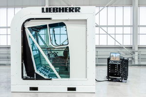  Training am Liebherr-Simulator 