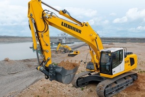  Liebherr-Weltpremiere: Der neue Raupenbagger R 936 