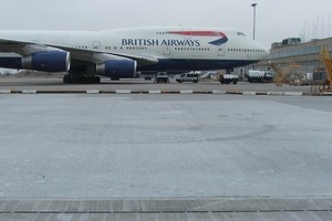  1 Aufgrund ihrer Einbauvorteile entschied sich die BAA, British Airports Authority, für eine Enwässerungslösung mit Recyfix Hicap am Flughafen Heathrow 