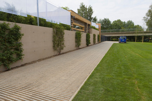 KL-Rasenplatten zählen zu den Ökobelägen, ermöglichen eine dauerhafte Begrünung und sind auch für Zufahrten geeignet 