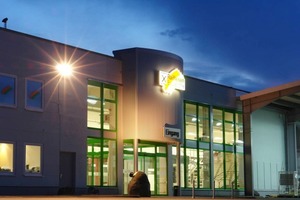  Die Baustoffhandelstandorte der Raiffeisen-Warenzentrale Kurhessen-Thüringen GmbH im Kasseler Ortsteil Bettenhausen und im hessischen Hanau präsentieren sich großzügig und modern 