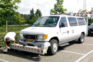  In den Niederlanden werden Fahrzeuge mit speziellen Sensoren ausgerüstet, um die Straßenqualität zu erfassen. 