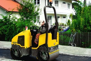  Die Wacker Construction Equipment AG (künftige Wacker Neuson SE) stellt mit der RD 16-100 eine neue Ausführung der bewährten RD 16-Vibrationswalze vorFoto: WackerNeuson 