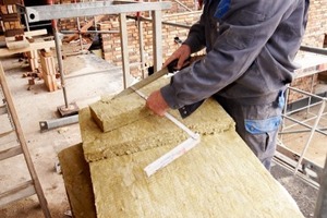  Die formstabilen „Kernrock“ Platten lassen sich exakt zuschneiden und ... 