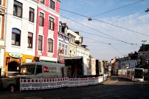  1 Bei der Baumaßnahme in Bremens Innenstadt galt es, den dichten Verkehr so wenig wie möglich zu beeinträchtigen Fotos: Saertex/Kleen 