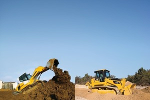  Laderaupen wie die Liebherr LR 634 erklimmen steile Rampen, auch bei schwierigen Bodenverhältnissen, und können so Aushub höher Aufhalden als Radlader und weiter reichend als BaggerFoto: Liebherr 