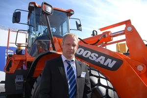  Andrew Voigt auf der bauma 2013 