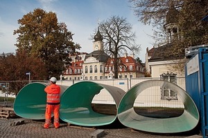  GFK-Maßfertigung: Maulprofil-Wickelrohre des Systens Amiren vor der Kulisse des Gohliser Schlösschen 