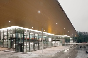  Der neue Südpavillon des Hauptbahnhofs Essen 