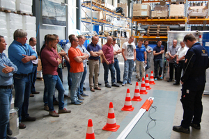  Rund 30 Verarbeiter und Anwender informierten sich bei Trelleborg Pipe Seals in Duisburg über neue Produkte und deren Anwendung. 
